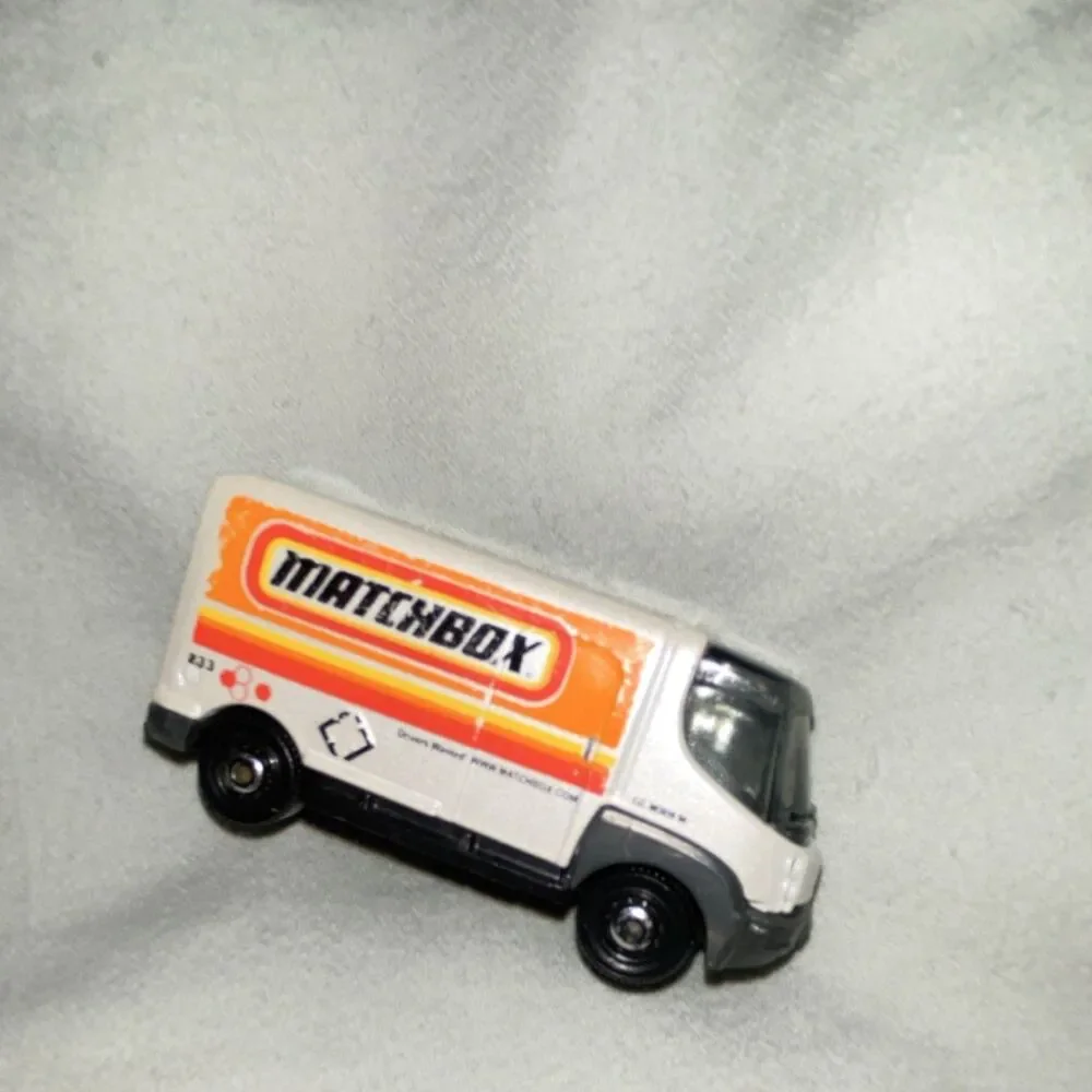 Matchbox eStar Electric Van White Orange Black Diecast 1:64